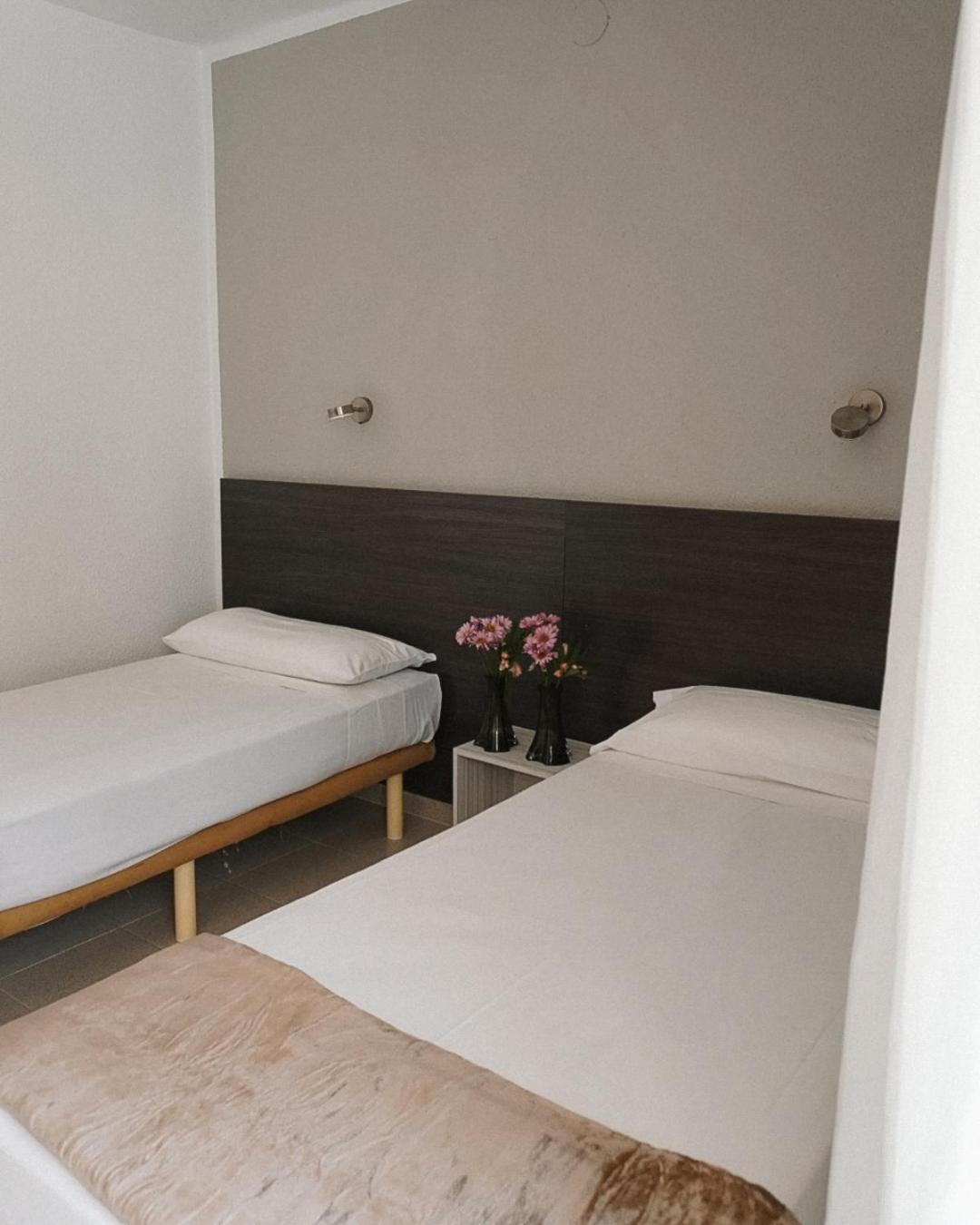 Ram Rooms Tahiti سالو المظهر الخارجي الصورة